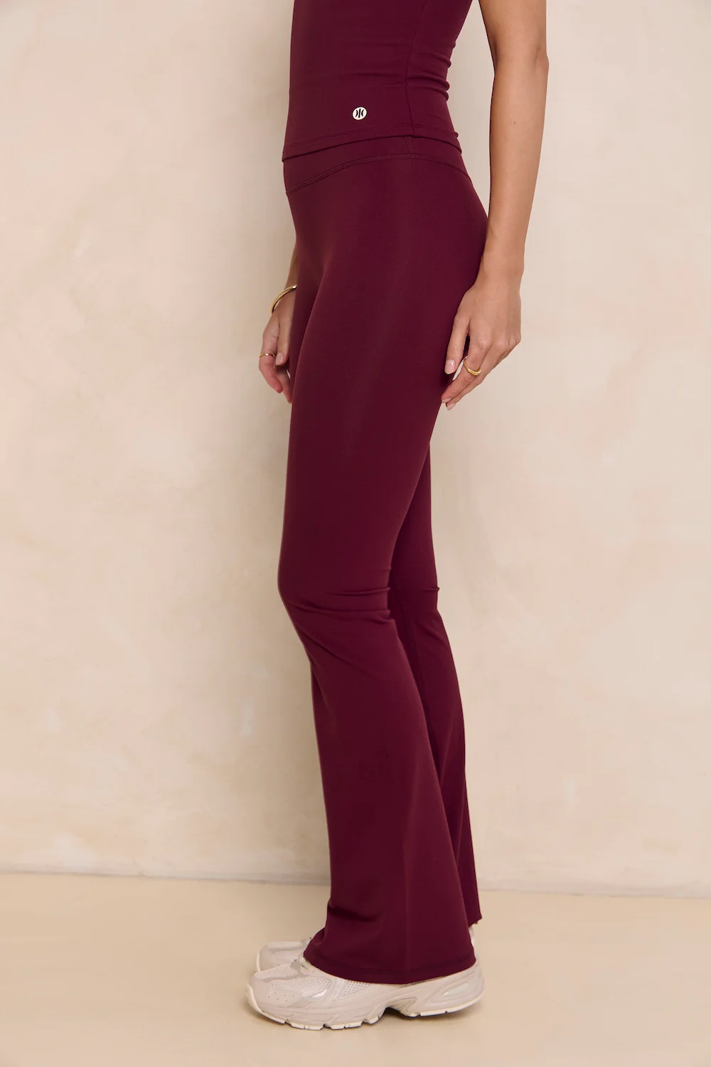 Astoria Airvíve Flare Legging - Burgundy - Image 2