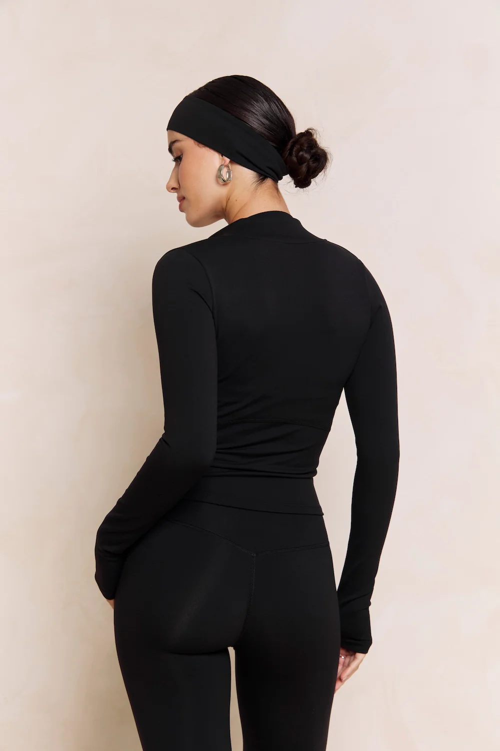 Astoria Airvíve Zip Up Jacket - Black - Image 4
