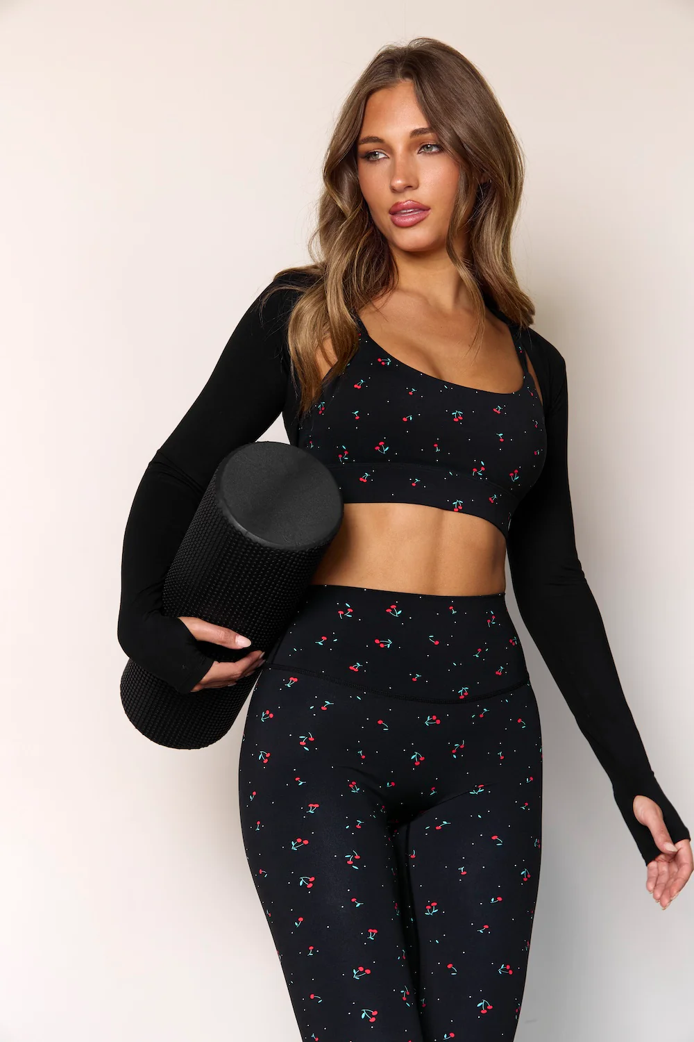 Astoria LIVE LUXE Shrug - Black - Image 3